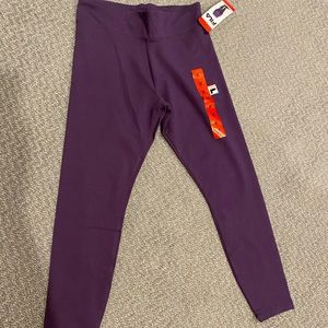 NWT Fila women’s size M leggings